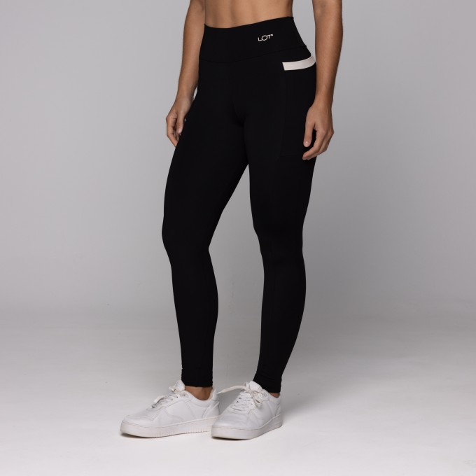 Legging Poliamida Com Bolso Academia Feminina Flower Preta