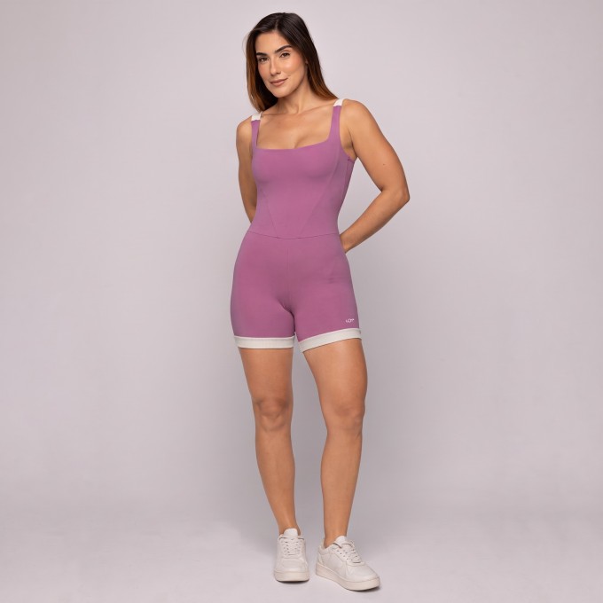 Macaquinho Poliamida Feminino Lilás com Detalhes em Off White